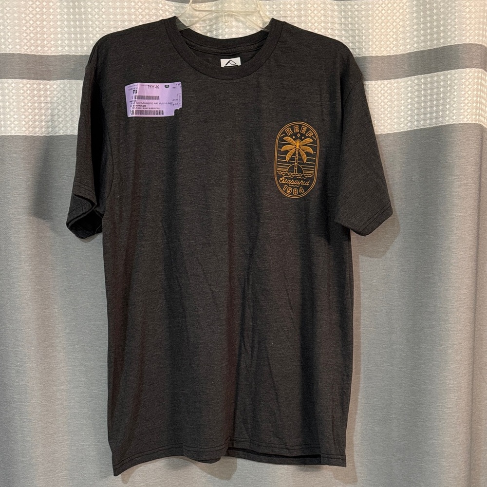 NWT Reef Charcoal Tee with Gold Graphic